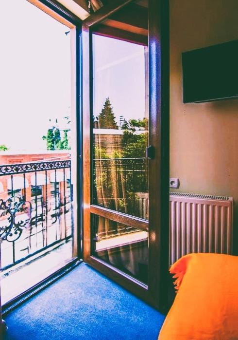 The Rogashome ティビリシ エクステリア 写真